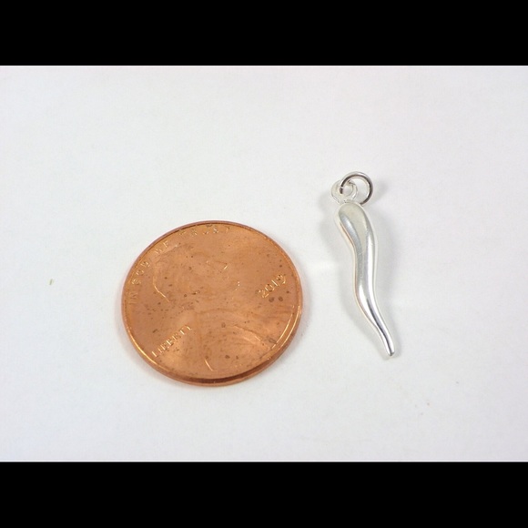 Italien horn sterling silver charm NO chain just charm - Picture 3 of 3